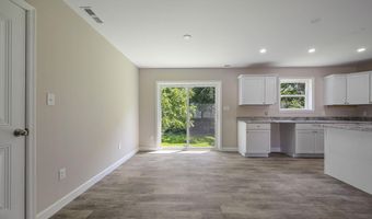 613 W 8TH St, Laurel, DE 19956