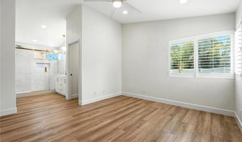 251 Royal Glen Dr, Fallbrook, CA 92028