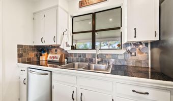 13709 Lynnedale Loop, Abbeville, LA 70510