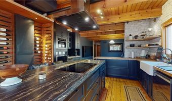 118 Carrs Trl, Coventry, RI 02827