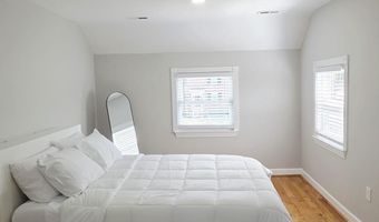 5427 DAWES Ave, Alexandria, VA 22311