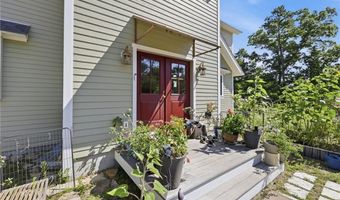 224 Greenhouse Rd, Coventry, RI 02827