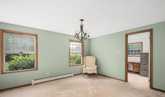 196 Pickerel Lake Rd, Colchester, CT 06415