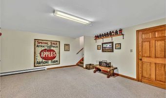 11 Loft Cir, Campton, NH 03223