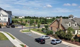 44589 YORK CREST Ter 300, Ashburn, VA 20147
