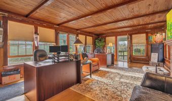 911 Middletown Lincroft Rd, Middletown, NJ 07748