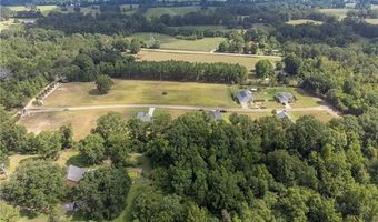 27 CHARLES DAVIS Ln, Amite, LA 70422