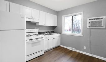 1330 W Waterloo Rd, Akron, OH 44314