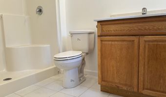 1025 Seaman Ave, Beachwood, NJ 08722
