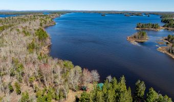 38 Lamb Farm Rd, Baileyville, ME 04694