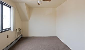 71 W 17TH St, Bayonne, NJ 07002