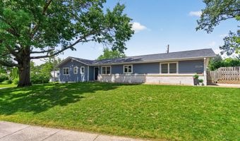 2526 Kellogg Ave, Ames, IA 50010