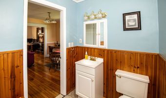 98 Circle St, Barre, VT 05641