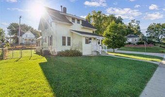 205 S Garnavillo St, Anamosa, IA 52205