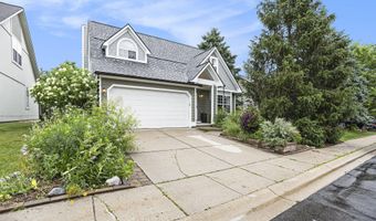 2512 Jade Ct, Ann Arbor, MI 48103