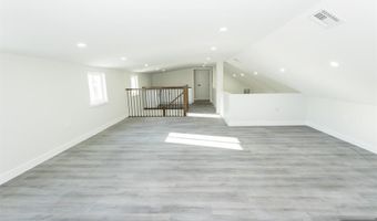 17 Warren Street 2, Bergenfield, NJ 07621