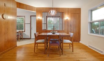 326 E Alden Dr, Addison, IL 60101