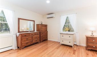 147 Woodville Alton Rd, Hopkinton, RI 02832