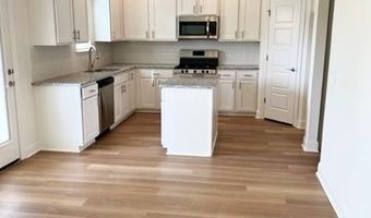5805 SW Teppee Ave, Bentonville, AR 72713
