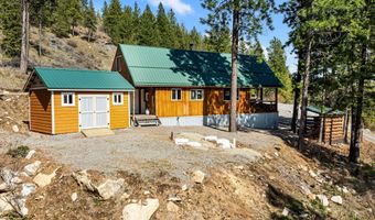 595 Snowcat Ln, Bonners Ferry, ID 83805