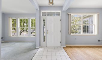 18 Valley Stream Pl, Barnegat, NJ 08005