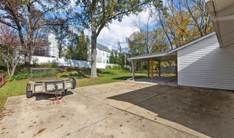 309 Quinnmoor Dr, Ballwin, MO 63011