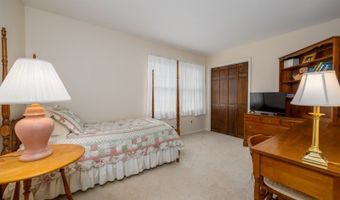 31 Stratfordshire Dr, Alloway, NJ 07461