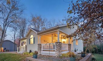 135 Hunters Path, Annandale, MN 55302