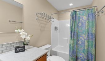 303 S MARINE St, Rockaway Beach, OR 97136