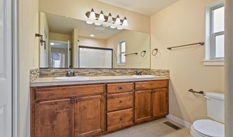 17515 SW VANGUARD Ln, Beaverton, OR 97007