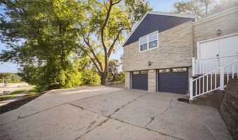 731 56th St, Des Moines, IA 50312