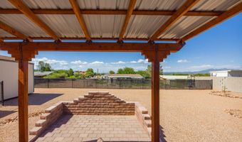 692 W Pony Express Ln, Benson, AZ 85602