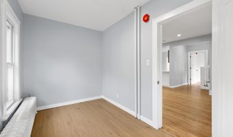 979 Washington Ave, Albany, NY 12206