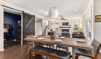 6217 S Trailwoods Dr, Ann Arbor, MI 48103
