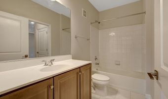 23275 MILLTOWN KNOLL Sq 111, Ashburn, VA 20148