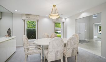 4045 N Harvard Ave, Arlington Heights, IL 60004