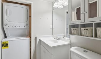 2411 Packard St 53E, Ann Arbor, MI 48104