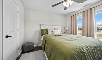 209 Bridgewater Dr, Barling, AR 72923