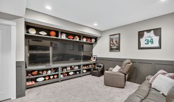 1150 Cardinal Dr, Polk City, IA 50226