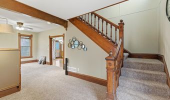 136 1st Ave, Alden, MN 56009