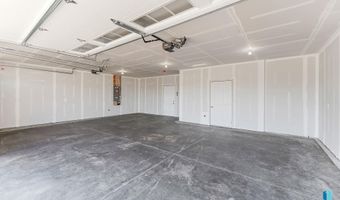 901 S Brek Ave, Brandon, SD 57005