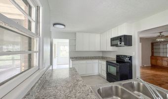 256 Pollard St, Batesville, MS 38606