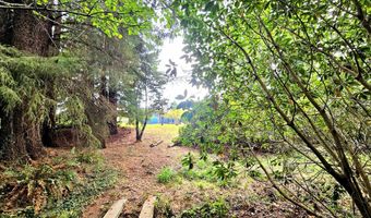 614 HASSETT St, Brookings, OR 97415