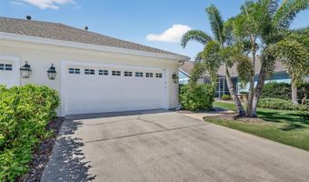 5610 GOLDEN ISLES Dr, Apollo Beach, FL 33572