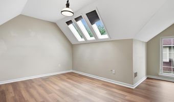 5900 Villa France Ave, Ann Arbor, MI 48103