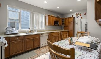 87 Hamilton St, Boston, MA 02125