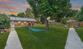 8520 W 55th Dr, Arvada, CO 80002