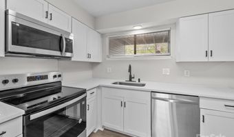 11222 Carmel Chace Dr, Charlotte, NC 28226