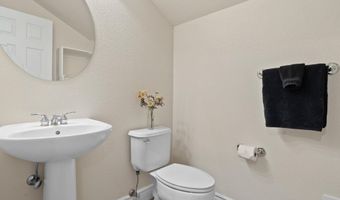 1383 Macenna Ln, Gardnerville, NV 89410