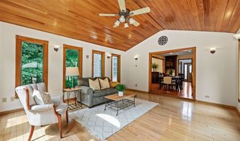 209 Lancaster Way, Cheshire, CT 06410